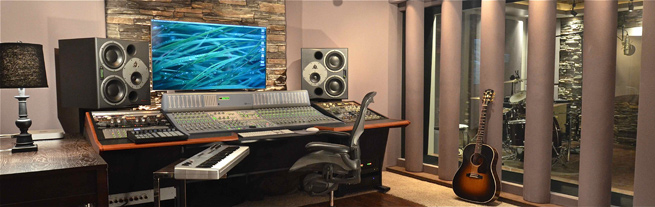 Custom Designed Studio: The Grip II
