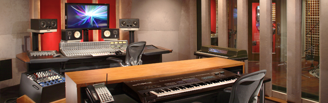 Custom Designed Studio: The Grip II